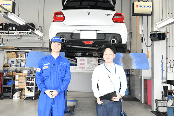 スズキワークス久留米のスタッフ